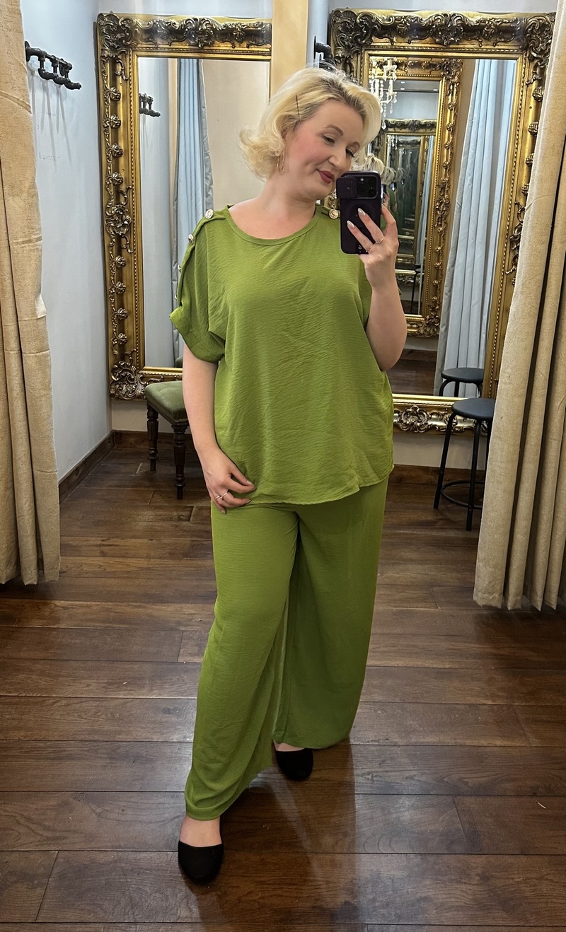 Co Ord Button Green